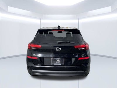 2021 Hyundai TUCSON SE
