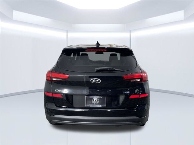 2021 Hyundai TUCSON SE