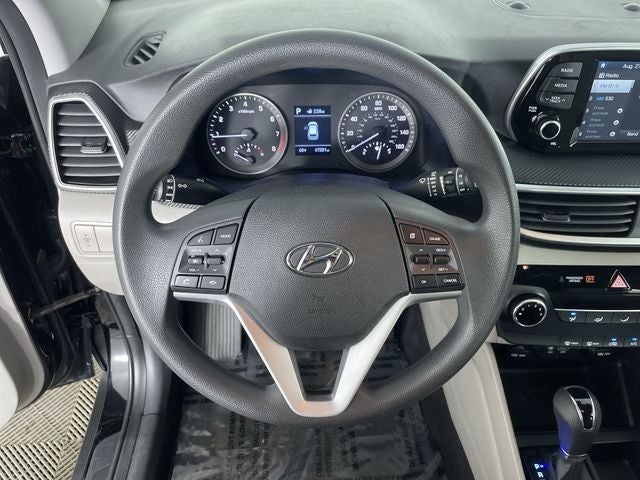 2021 Hyundai TUCSON SE