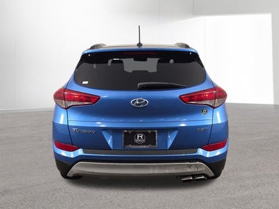 2017 Hyundai TUCSON Night