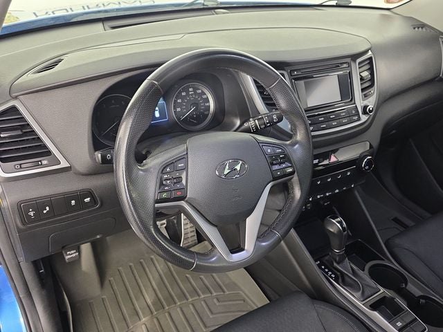 2017 Hyundai TUCSON Night