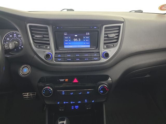 2017 Hyundai TUCSON Night