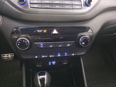 2017 Hyundai TUCSON Night