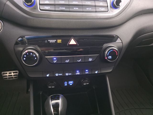 2017 Hyundai TUCSON Night