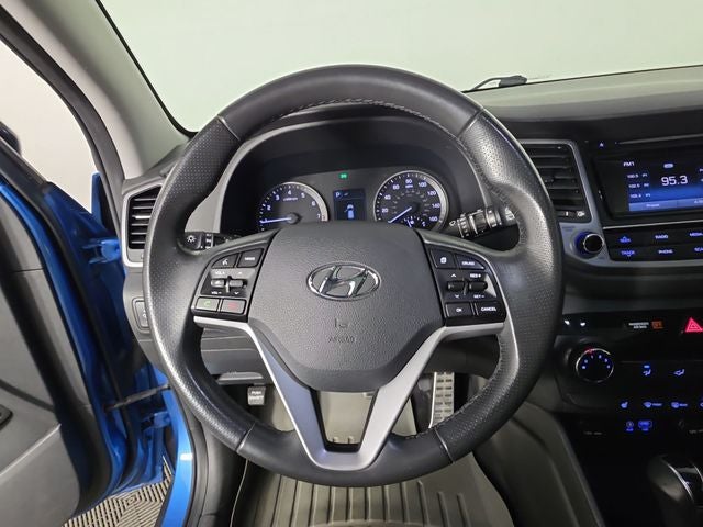 2017 Hyundai TUCSON Night