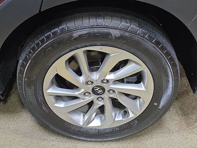 2017 Hyundai TUCSON SE Plus