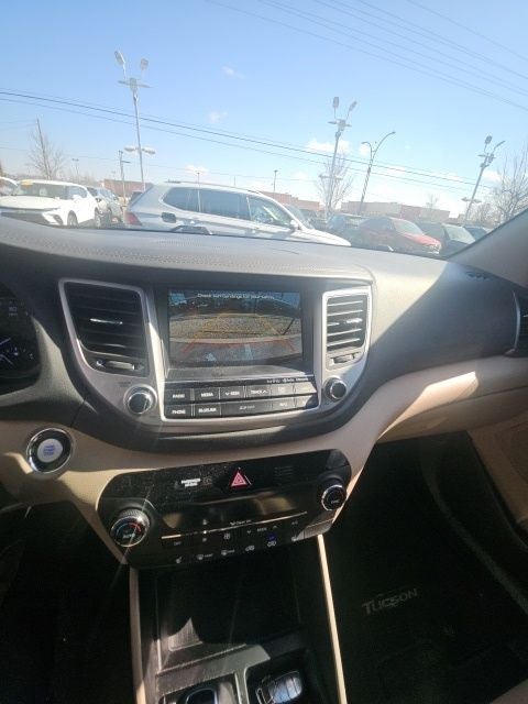 2017 Hyundai TUCSON SE Plus