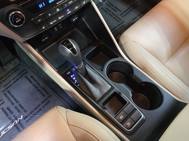 2017 Hyundai TUCSON SE Plus