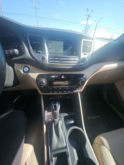 2017 Hyundai TUCSON SE Plus