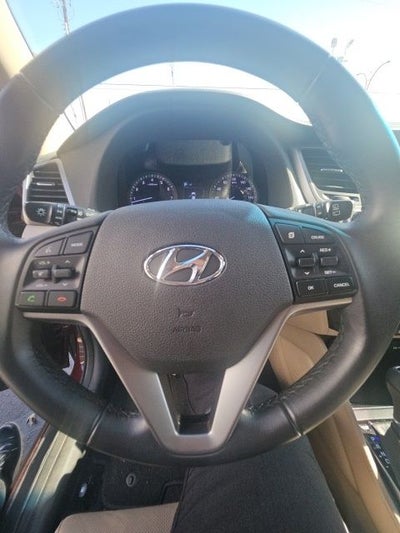 2017 Hyundai TUCSON SE Plus