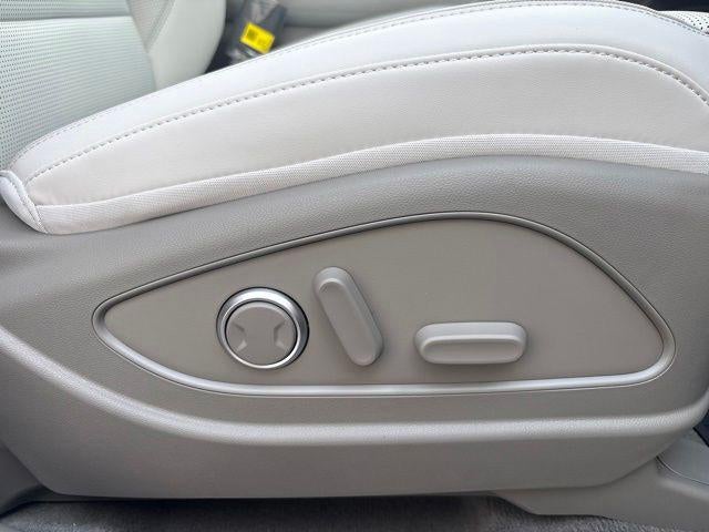 2027 Hyundai PALISADE HYBRID SEL Premium