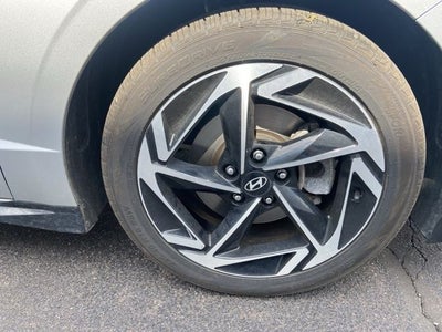 2024 Hyundai SONATA SEL