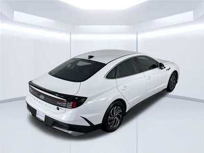 2026 Hyundai SONATA HYBRID Blue