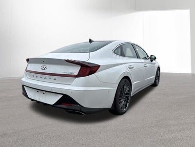 2022 Hyundai SONATA Limited