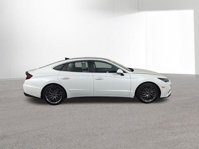 2022 Hyundai SONATA Limited