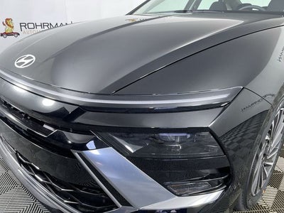 2026 Hyundai SONATA HYBRID SEL