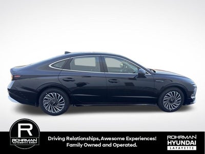 2026 Hyundai SONATA HYBRID SEL