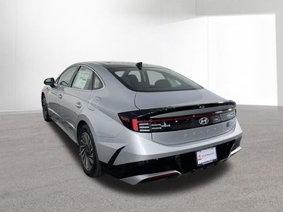 2026 Hyundai SONATA HYBRID SEL