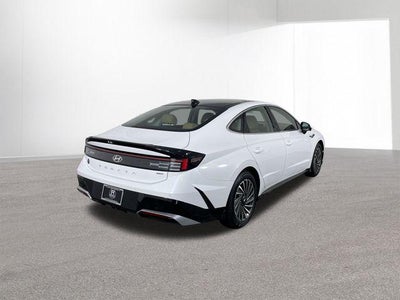 2026 Hyundai SONATA HYBRID Limited