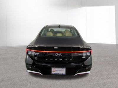 2026 Hyundai SONATA HYBRID Limited
