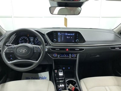 2022 Hyundai SONATA SEL