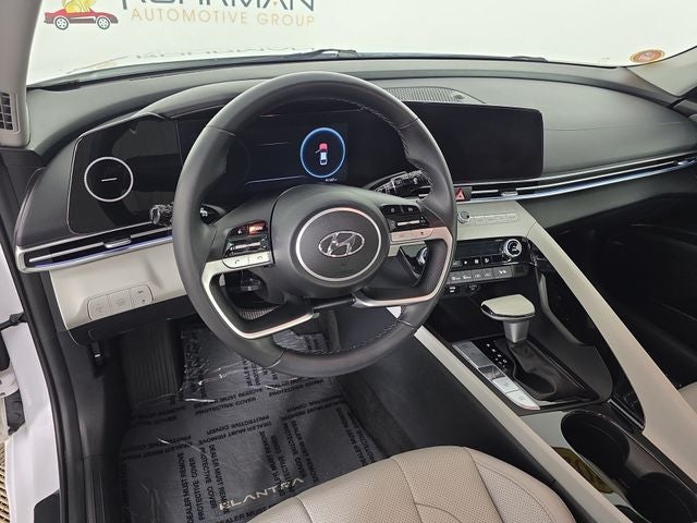 2022 Hyundai ELANTRA HYBRID Limited