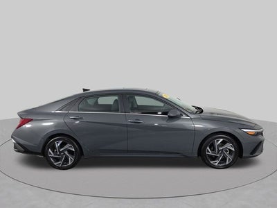 2025 Hyundai ELANTRA HYBRID Limited