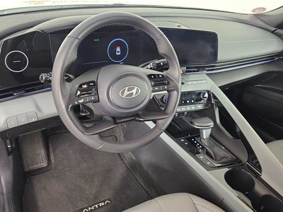 2025 Hyundai ELANTRA HYBRID Limited