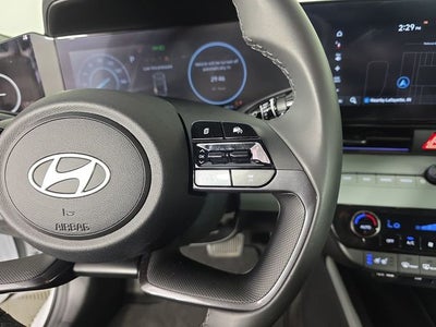 2025 Hyundai ELANTRA HYBRID Limited