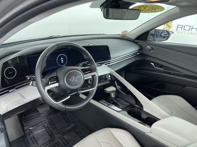2023 Hyundai ELANTRA Limited