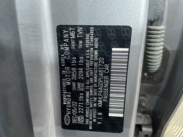 2023 Hyundai ELANTRA Limited