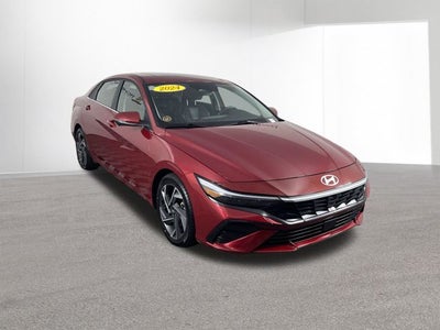 2024 Hyundai ELANTRA Limited