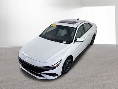 2024 Hyundai ELANTRA Limited