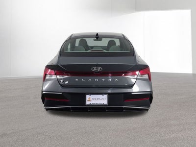 2025 Hyundai ELANTRA SEL Convenience