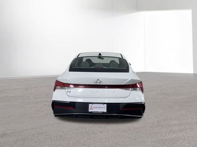 2025 Hyundai ELANTRA SEL Convenience