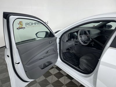 2026 Hyundai ELANTRA SEL Sport Premium