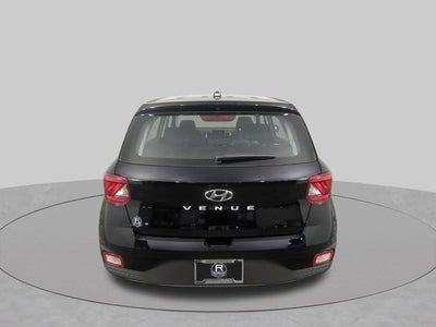 2026 Hyundai VENUE SE
