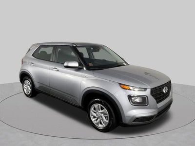 2026 Hyundai VENUE SE