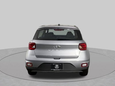 2026 Hyundai VENUE SE
