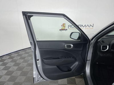 2026 Hyundai VENUE SE