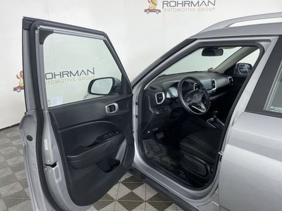 2025 Hyundai VENUE SEL