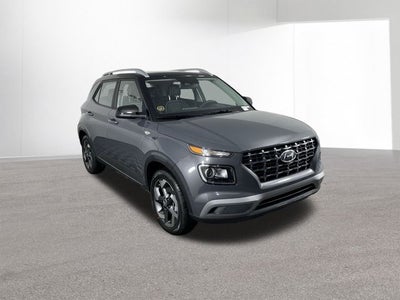 2026 Hyundai VENUE SEL W/Two-Tone Roof
