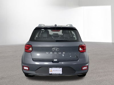 2026 Hyundai VENUE SEL W/Two-Tone Roof