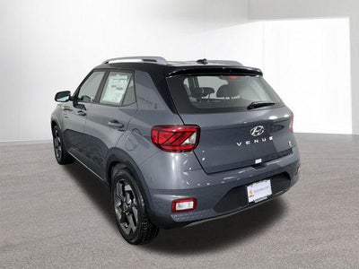 2026 Hyundai VENUE SEL W/Two-Tone Roof