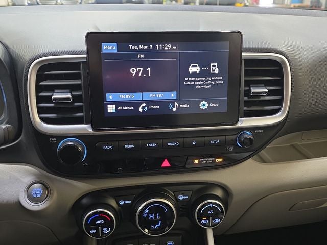 2025 Hyundai VENUE SEL