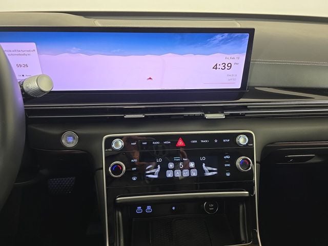 2025 Genesis GV80 Standard