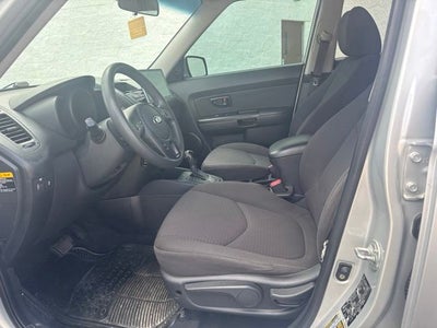 2013 Kia Soul Base