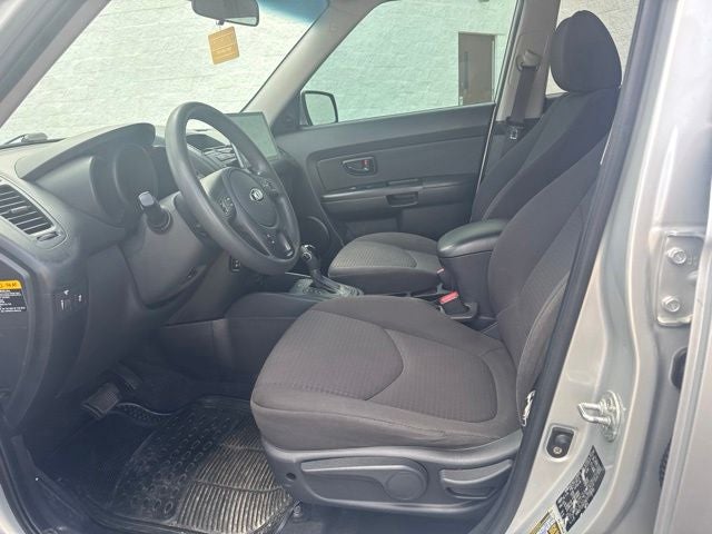 2013 Kia Soul Base