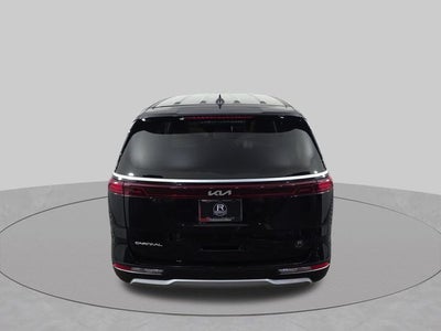 2024 Kia Carnival EX