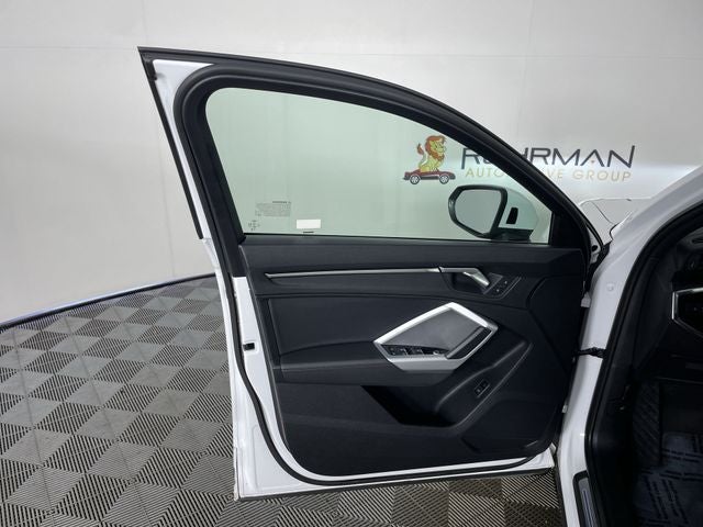 2025 Audi Q3 S line Premium